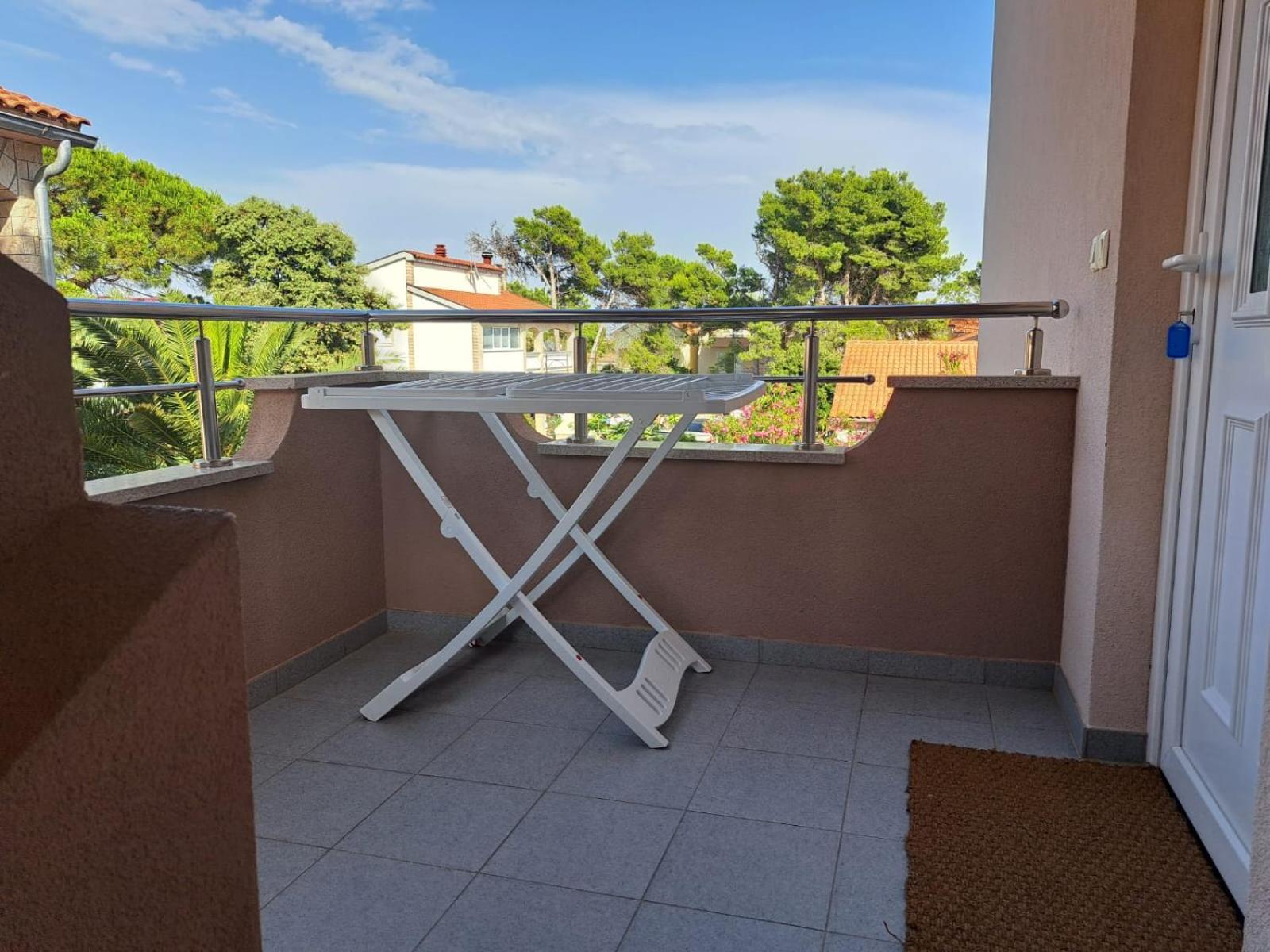 Apartmani Vukadin Vir Esterno foto